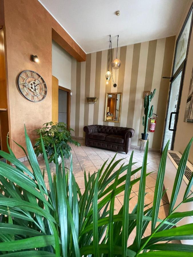 Hotel Arda Fiorenzuola Fiorenzuola dʼArda المظهر الخارجي الصورة